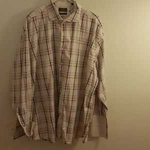 Men's casual dress shirt